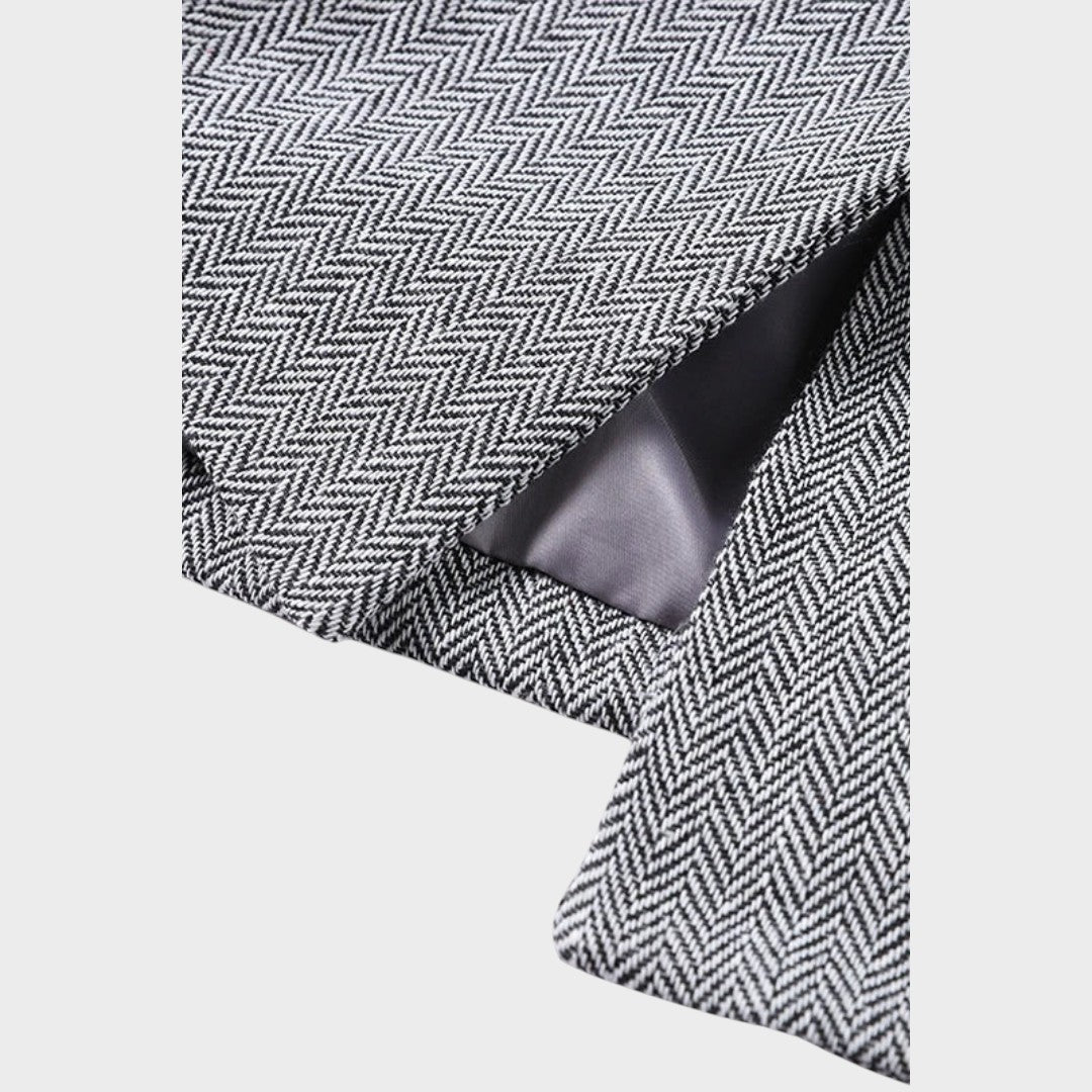 Karolina – Moćni Trodijelni Kostim