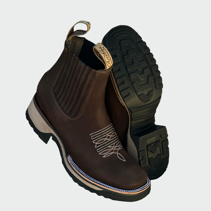 Ankica - Kožne kaubojke