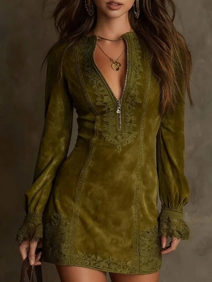 Kratka haljina od brušene kože s čipkom